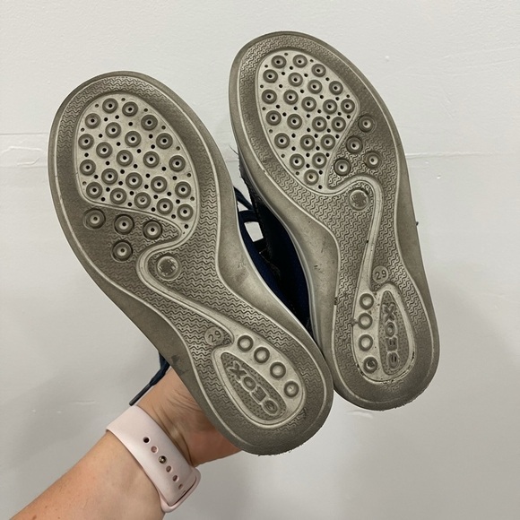 Geox Kids Lace-Up Side Zip Perforated Sneaker Blue - Picture 5 of 9